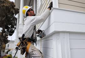 Best Custom Siding Design  in Wedgefield, SC